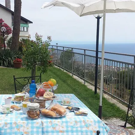 فندق مبيت وإفطار Antemare 4*